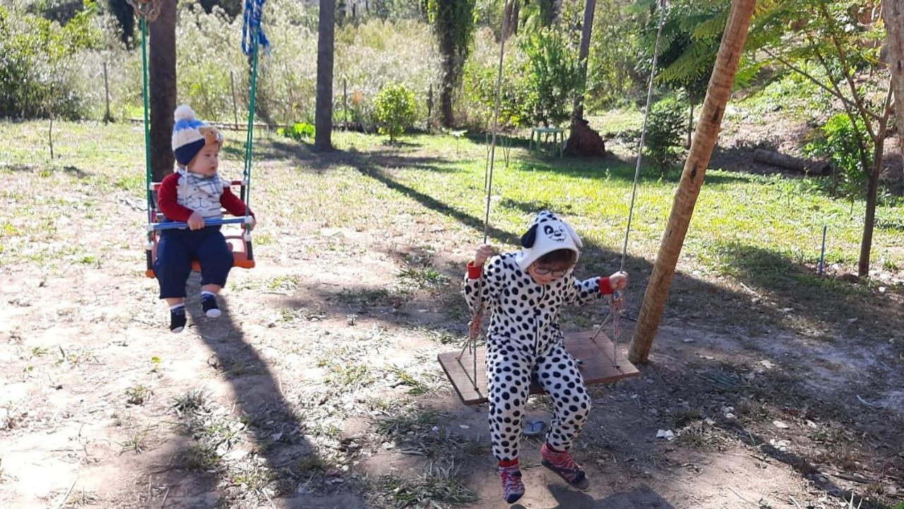 Pousada Sempre Luz Santana Do Riacho Eksteriør billede